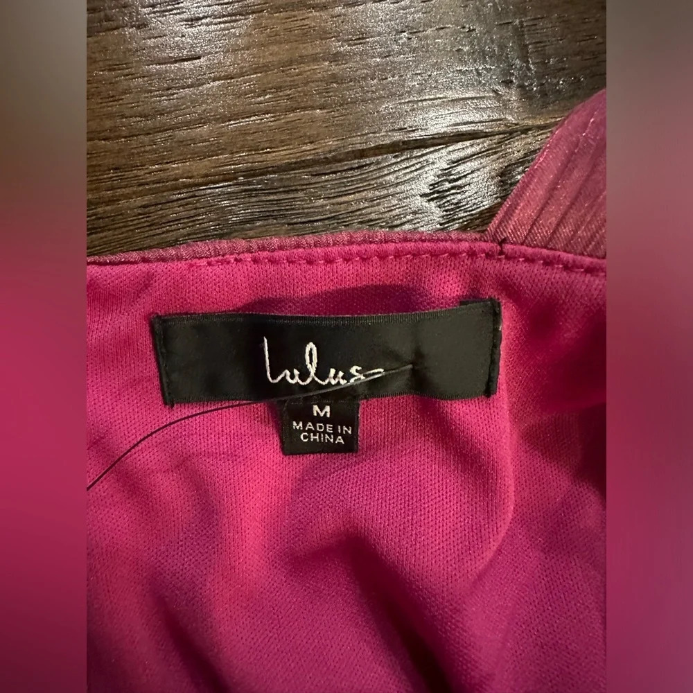 BNWT Lulus Exemplary Shine Magenta Organza Tie-Strap Tiered Midi Dress- Medium - Picture 3 of 5